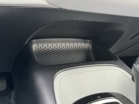 Certified 2020 Toyota Corolla SE image 13