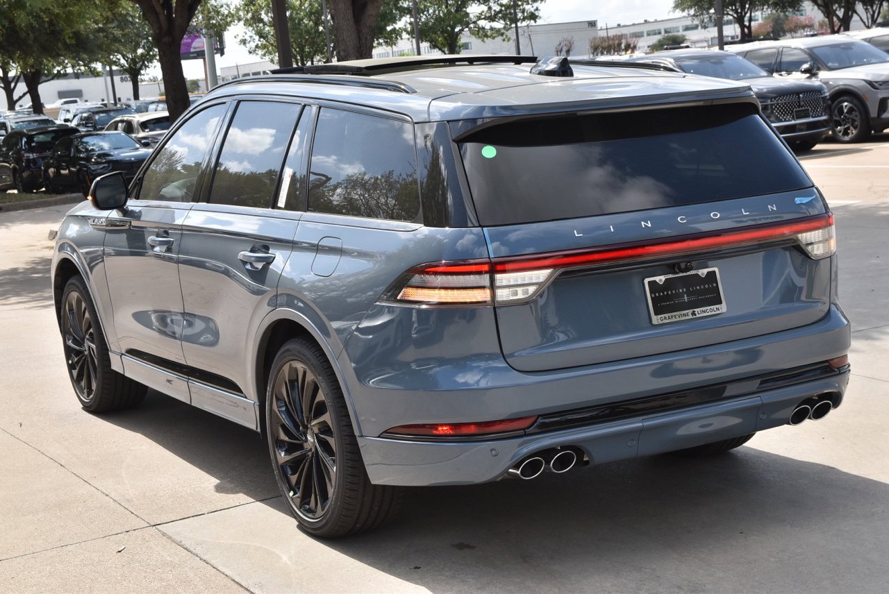New 2027 Lincoln Aviator Reserve AWD/4WD image 9