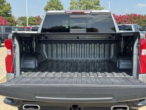 Used 2025 Chevrolet Silverado 1500 LT Trail Boss w/ Convenience Package II AWD/4WD image 30