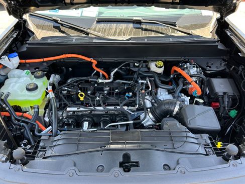 New 2026 Ford Maverick XLT FWD image 21