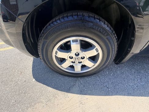 Used 2011 Honda Pilot Touring image 12