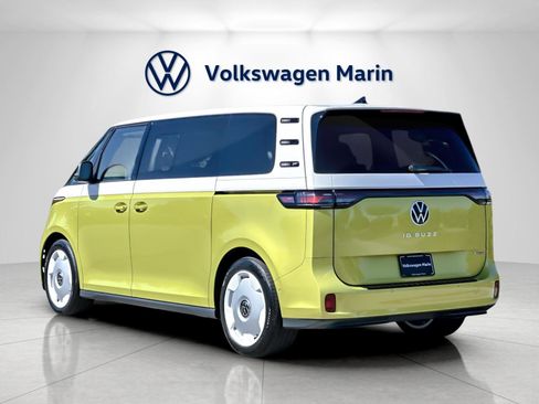 New 2025 Volkswagen ID. Buzz 1st Edition image 3
