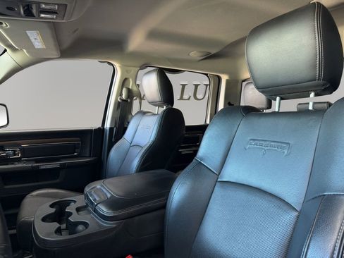 Used 2017 RAM 1500 Laramie image 9