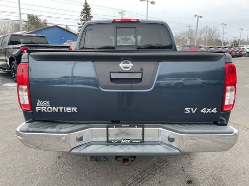 Used 2019 Nissan Frontier SV image 6