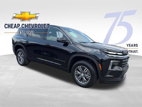 Used 2024 Chevrolet Traverse LT FWD image 7
