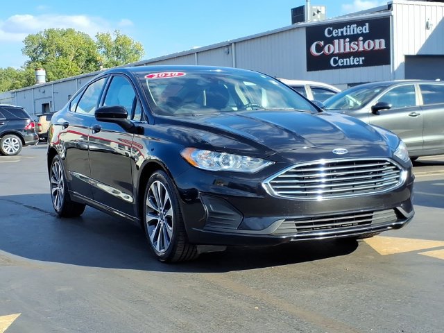 Used 2020 Ford Fusion SE AWD/4WD image 3