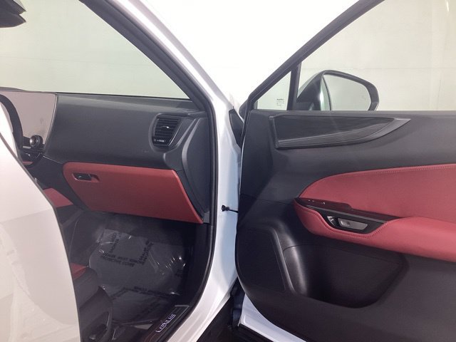 Used 2026 Lexus NX 350h AWD w/ Accessory Package (2T) image 18