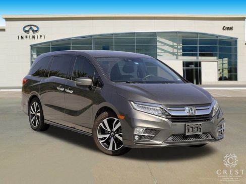 Used 2020 Honda Odyssey Elite image 1