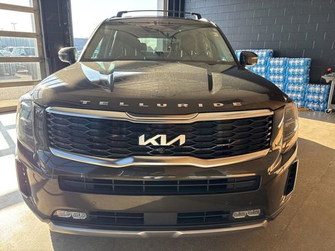 Used 2022 Kia Telluride SX image 4