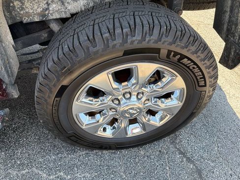 Used 2020 RAM 2500 Limited AWD/4WD image 25
