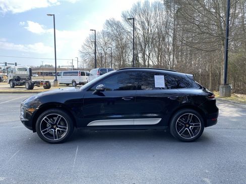 Used 2021 Porsche Macan S image 6