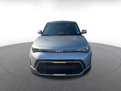 Used 2025 Kia Soul LX w/ LX Technology Package image 4