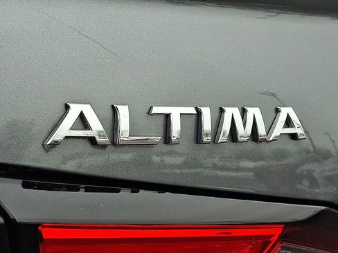 Used 2019 Nissan Altima 2.5 SR image 22