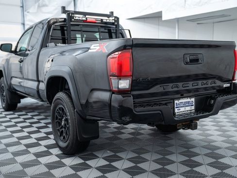 Used 2020 Toyota Tacoma SR w/ SX Package AWD/4WD image 5