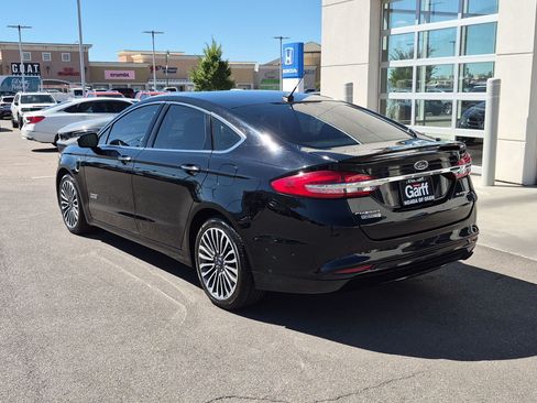 Used 2017 Ford Fusion Energi Titanium FWD image 8