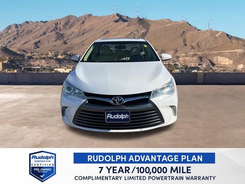 Used 2016 Toyota Camry XLE image 9