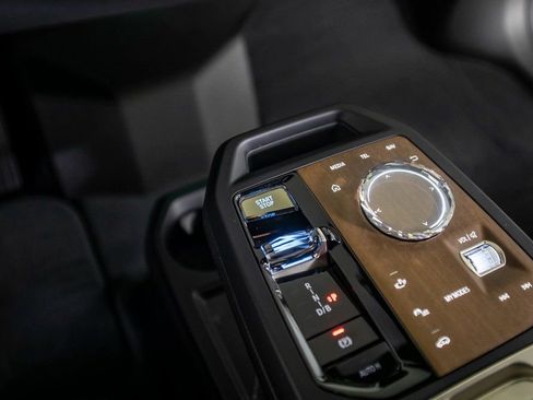 Used 2024 BMW iX M60 image 35