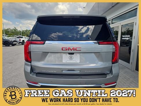New 2026 GMC Yukon XL Elevation w/ Elevation Premium Package AWD/4WD image 7