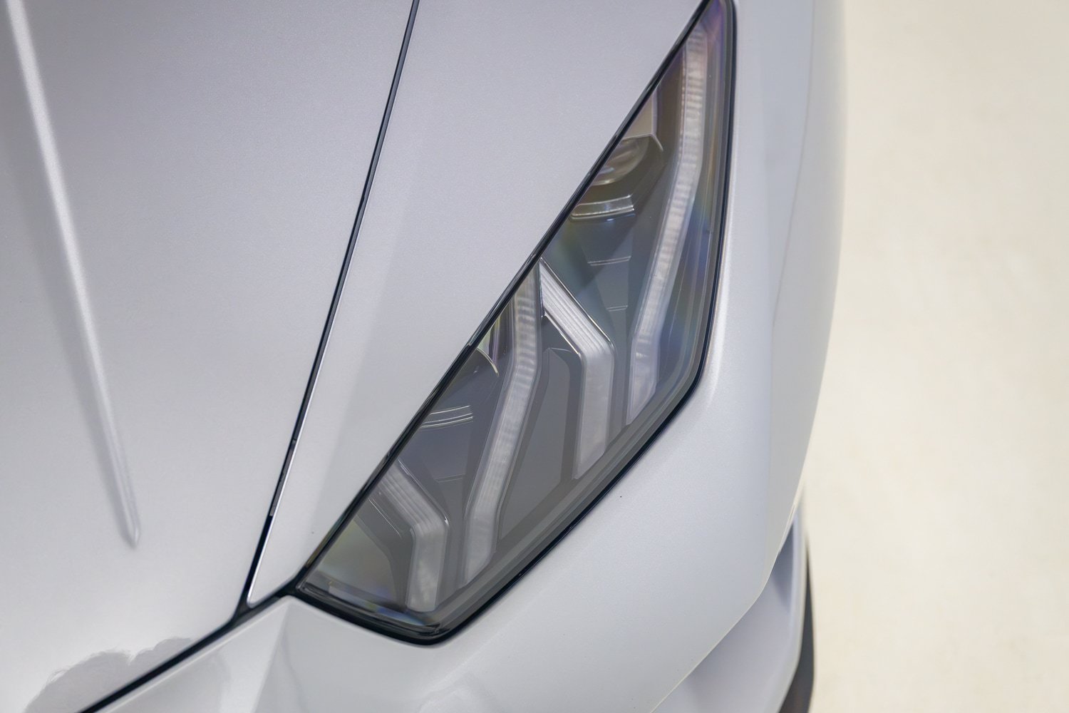Used 2023 Lamborghini Huracan EVO RWD image 40