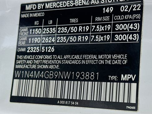 Used 2022 Mercedes-Benz GLB 250 image 12