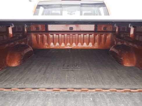 Used 2015 Chevrolet Silverado 1500 LTZ AWD/4WD image 16