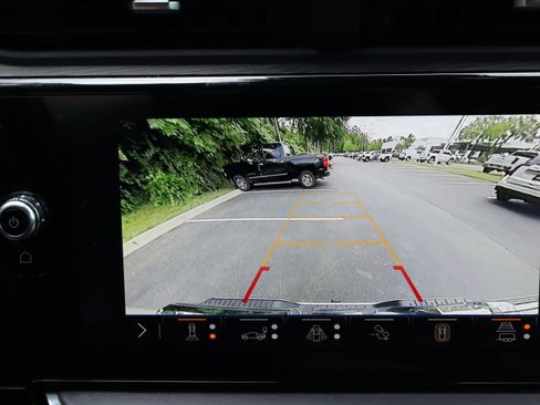 Used 2024 GMC Sierra 1500 Denali Ultimate AWD/4WD image 44