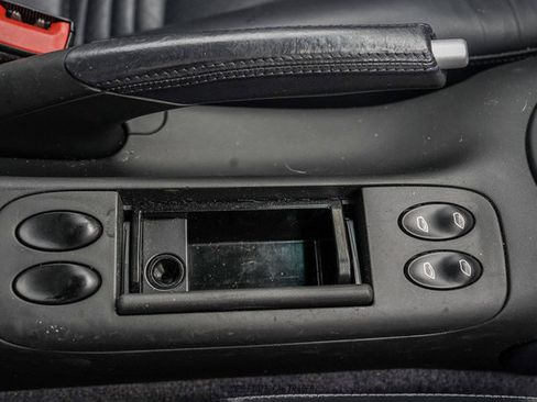 Used 2003 Porsche Boxster S RWD image 35