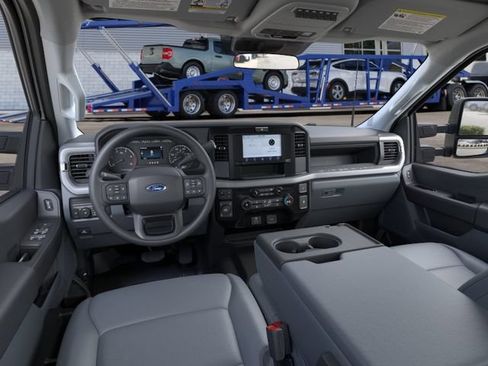 New 2026 Ford F250 XL w/ XL Chrome Package AWD/4WD image 11