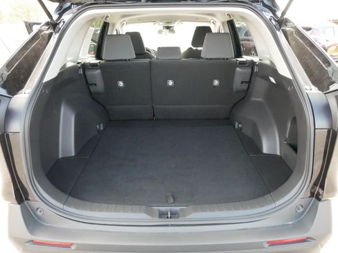 Certified 2025 Toyota RAV4 XLE AWD/4WD image 18
