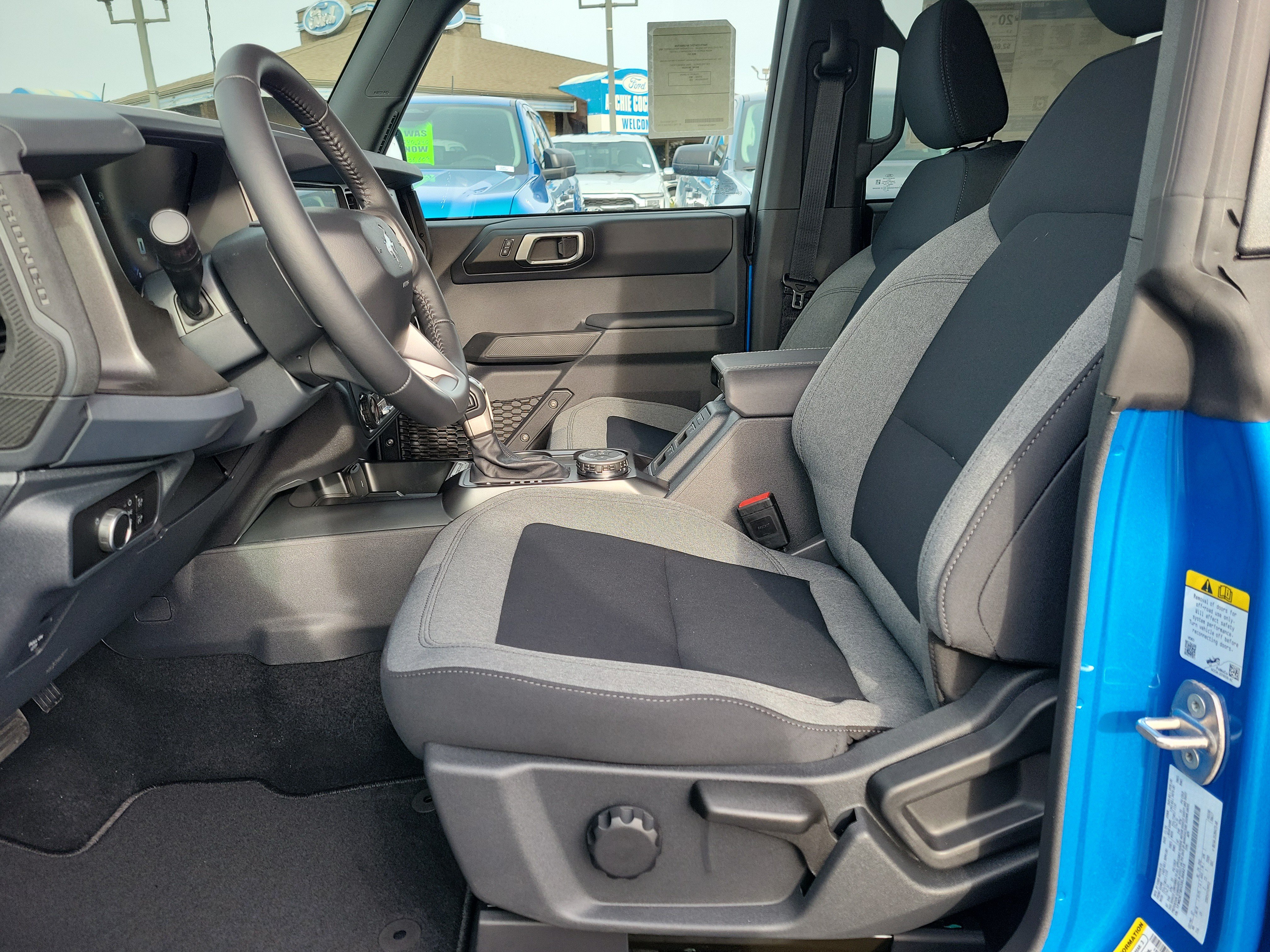 Used 2025 Ford Bronco Big Bend AWD/4WD image 16