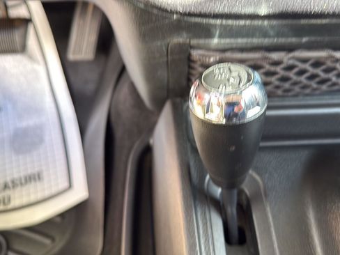 Used 2017 Jeep Wrangler Unlimited Sahara image 23