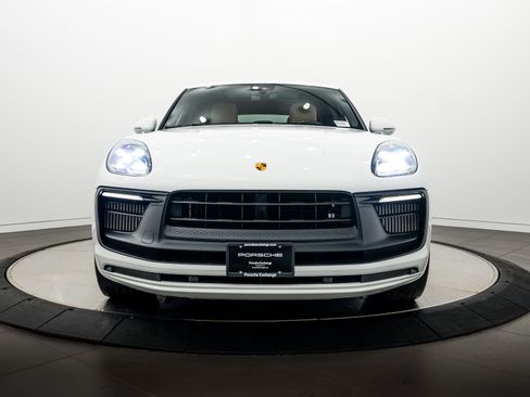 Certified 2022 Porsche Macan GTS AWD/4WD image 10