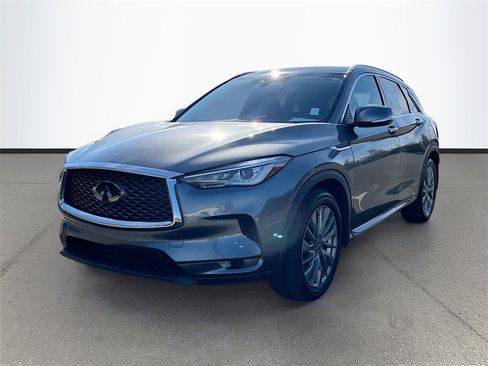 Used 2023 INFINITI QX50 Luxe image 3