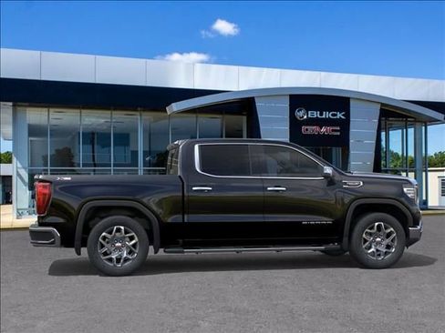 New 2026 GMC Sierra 1500 SLT image 5