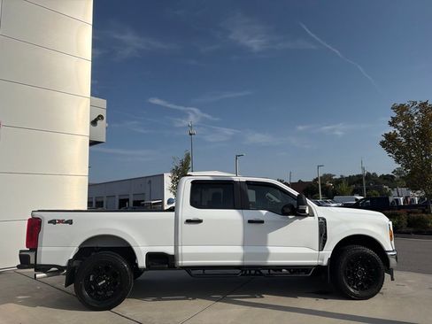 Used 2024 Ford F250 XL w/ XL Driver Assist Package AWD/4WD image 9