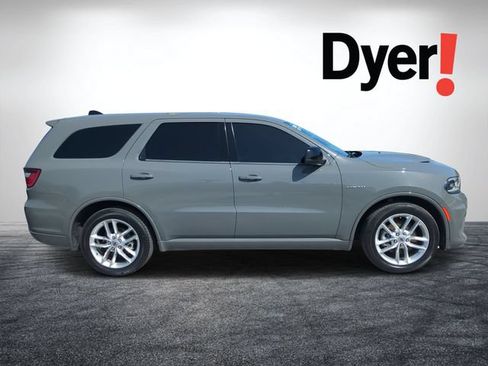 Used 2024 Dodge Durango R/T RWD image 2