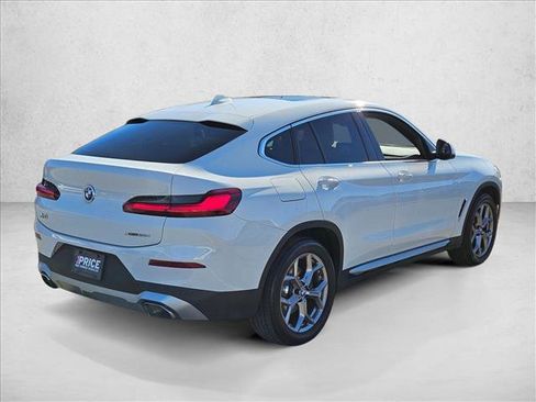 Used 2022 BMW X4 xDrive30i image 5