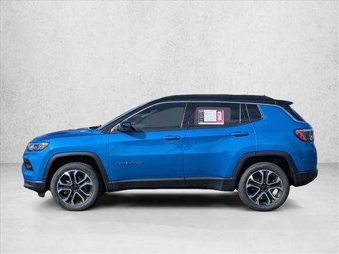 Used 2022 Jeep Compass Limited image 8