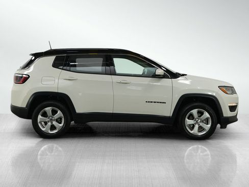 Used 2020 Jeep Compass Latitude w/ Cold Weather Group image 6