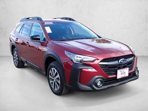 Certified 2025 Subaru Outback Premium w/ Popular Package #1A AWD/4WD image 6