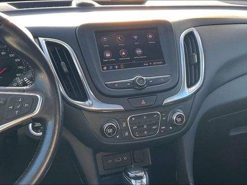 Used 2021 Chevrolet Equinox LT FWD image 10