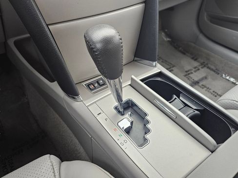 Used 2007 Toyota Camry SE image 12