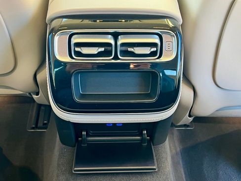 Certified 2024 Mercedes-Benz S 580 4MATIC Sedan image 19