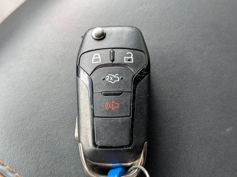 Used 2023 Ford Expedition Platinum AWD/4WD image 37