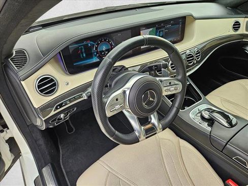 Used 2019 Mercedes-Benz S 63 AMG S 4MATIC Sedan image 10