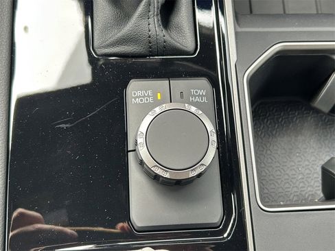 New 2026 Toyota Tundra Limited image 38