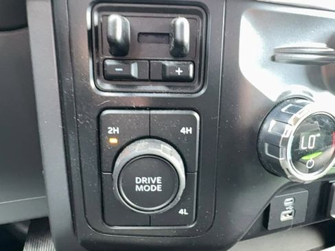 Used 2021 Ford F150 XLT w/ Equipment Group 302A High image 31