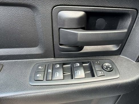 Used 2014 RAM 2500 Tradesman w/ Chrome Appearance Group AWD/4WD image 26