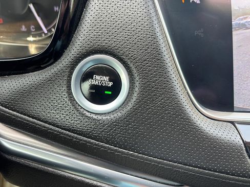 Used 2019 Cadillac XT5 Luxury image 22