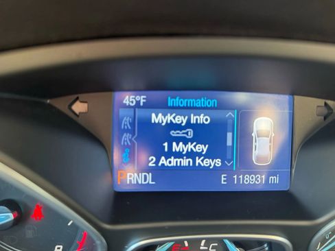 Used 2014 Ford Focus SE w/ SE Winter Package image 15